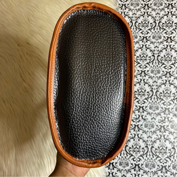 VINTAGE Dooney & Bourke : all weather leather satchel handbag & matching wallet - Picture 5 of 16